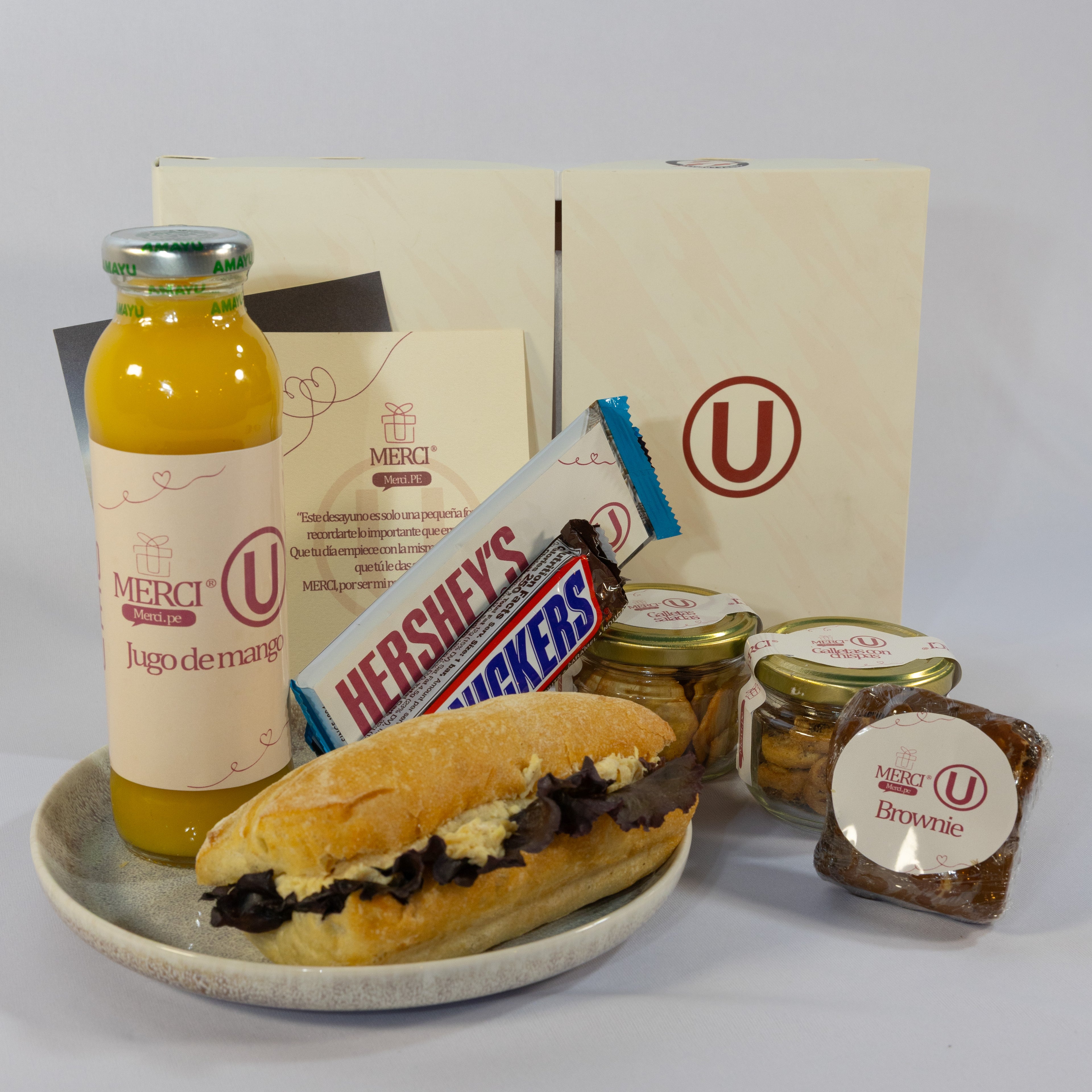 Desayuno Universitario de Deportes – Edición Hincha Crema